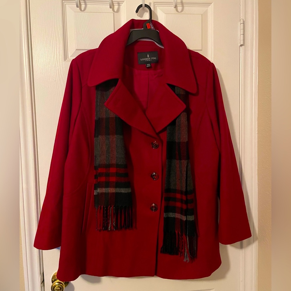 London Fog XXL Red Coat with Back Scarf